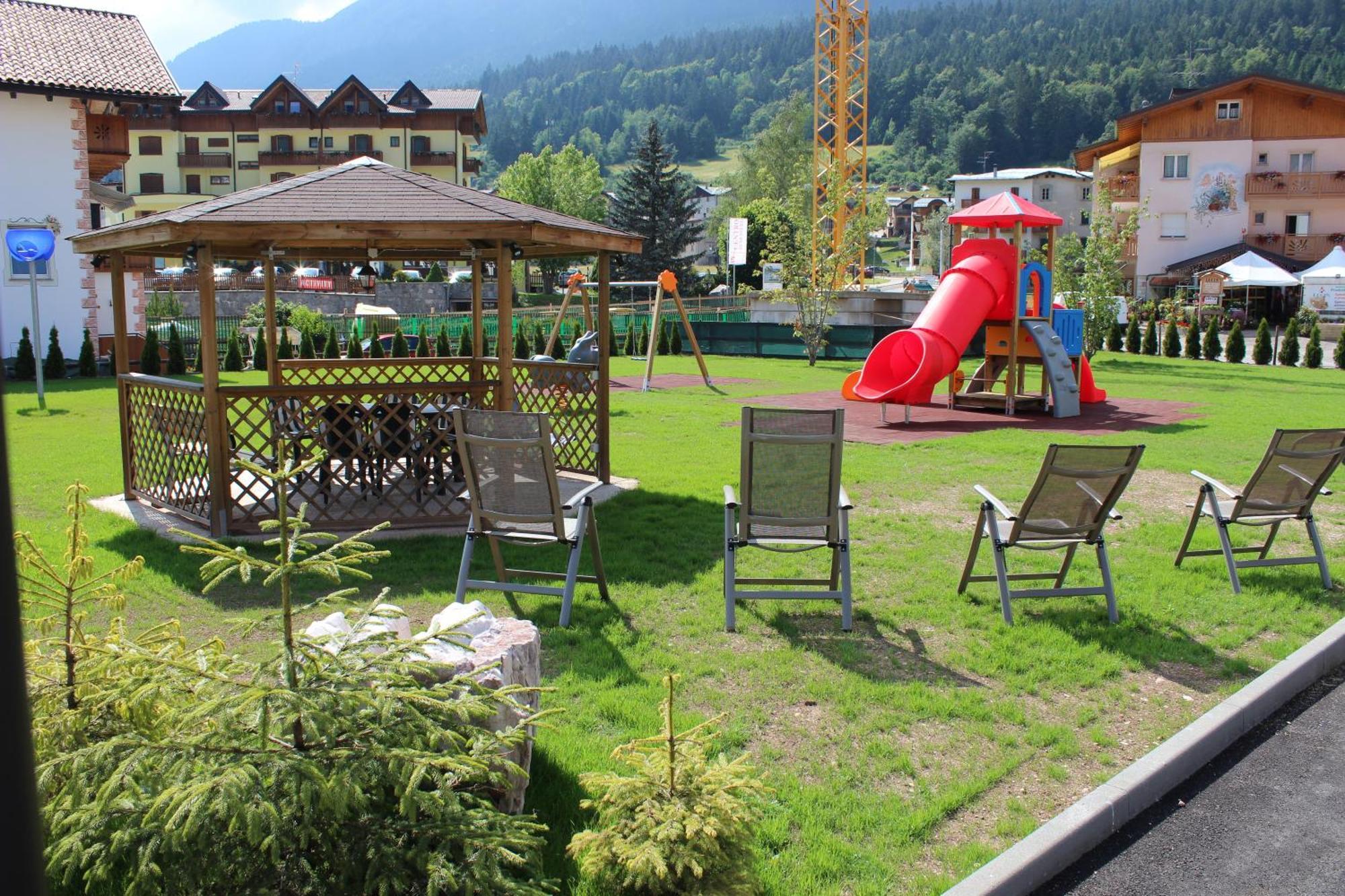 Hotel Rosa Alpina Andalo Esterno foto